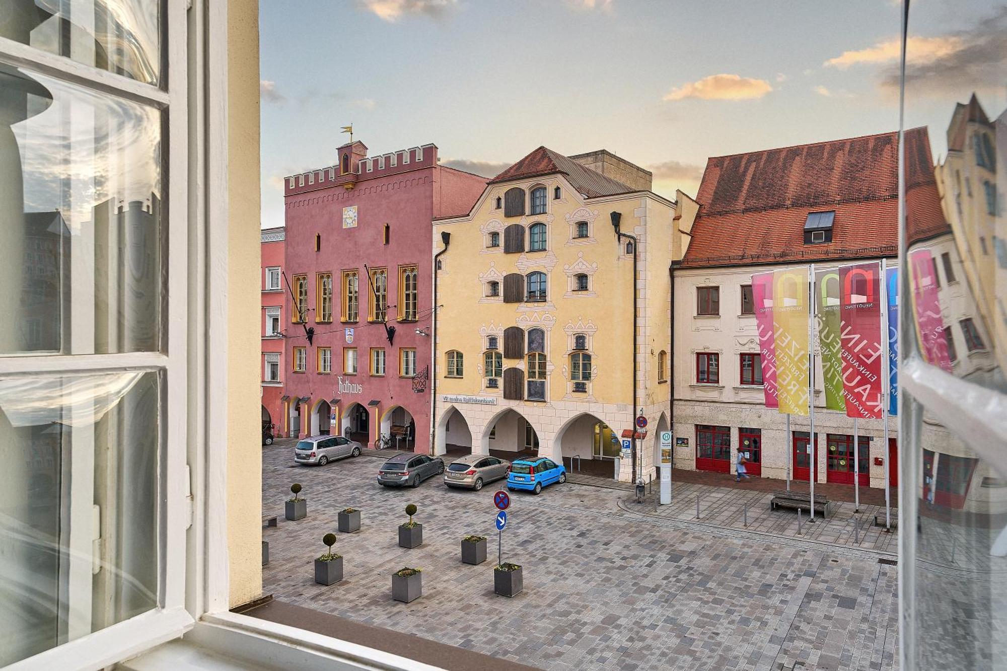 Zur Krone Neuötting Extérieur photo